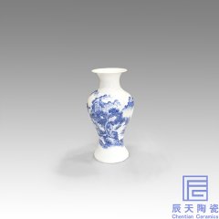 <b>青花陶瓷小花瓶廠家  手繪小花瓶價(jià)格</b>